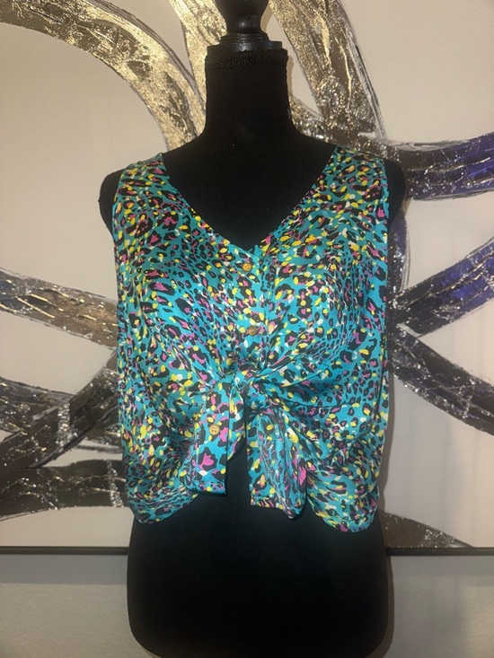 Ali & Kris Tops - Vibrant Satin Teal Leopard Print Tie-Front Women's Cropped Tank Top